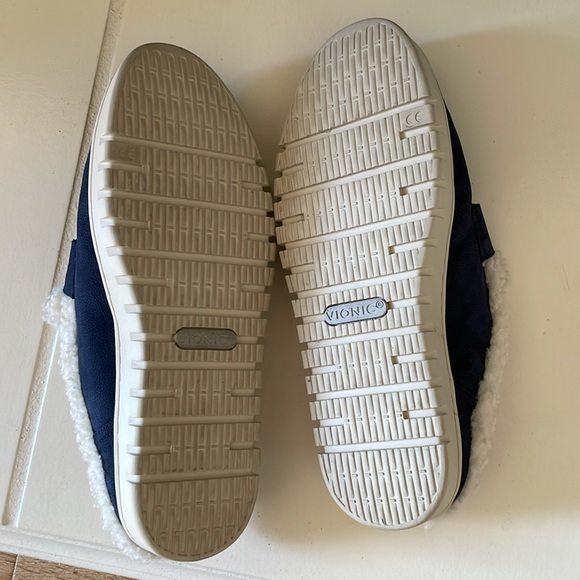 Vionic women's or men's uptown mules 11W Blue with faux fur lining - Picture 4 of 5